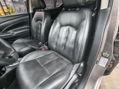 Nissan VERSA SL 1.6 16V FlexStart 2016/2017 RENNER AUTOMÓVEIS LAJEADO / Carros no Vale