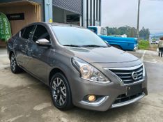 Nissan VERSA SL 1.6 16V FlexStart 2016/2017 RENNER AUTOMÓVEIS LAJEADO / Carros no Vale