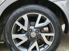 Nissan VERSA SL 1.6 16V FlexStart 2016/2017 RENNER AUTOMÓVEIS LAJEADO / Carros no Vale