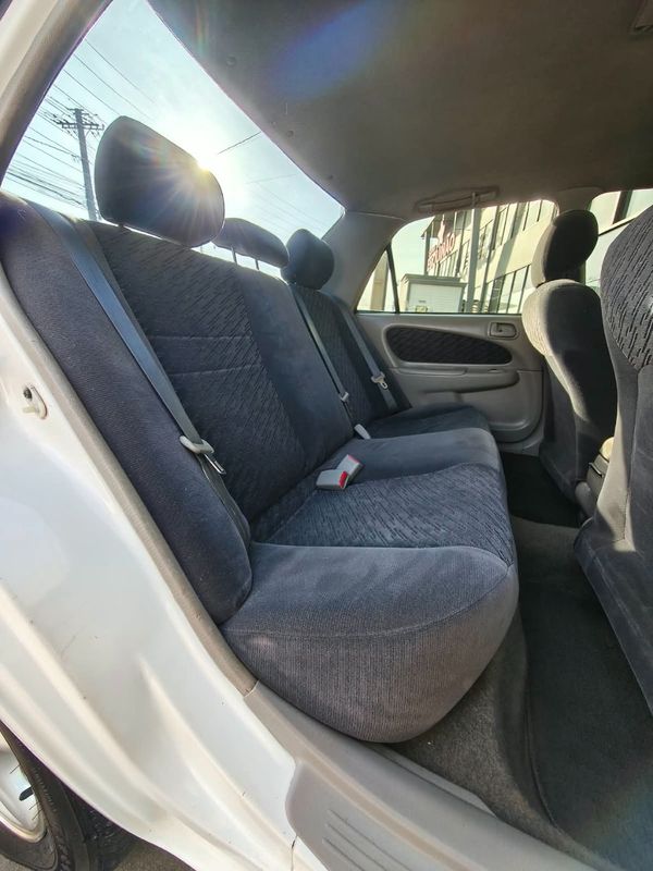 Toyota Corolla XEi 1.8/ 16V 2002/2002 RENNER AUTOMÓVEIS LAJEADO / Carros no Vale