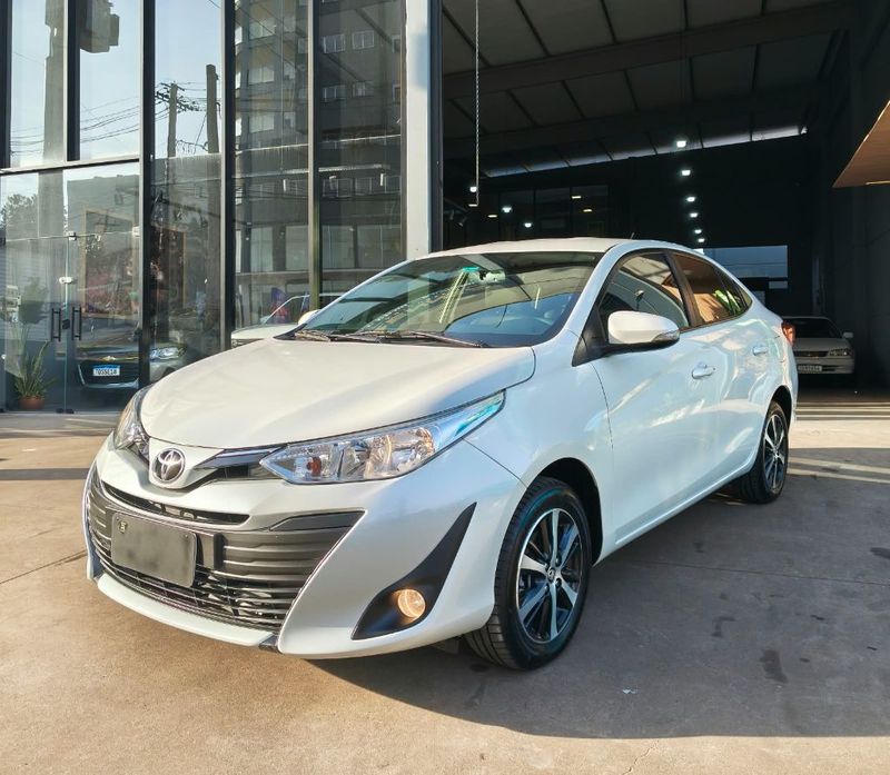 Toyota YARIS XS Connect Sedan 1.5 16V 2020/2021 RENNER AUTOMÓVEIS LAJEADO / Carros no Vale Toyota YARIS XS Connect Sedan 1.5 16V 2020/2021 RENNER AUTOMÓVEIS LAJEADO / Carros no Vale