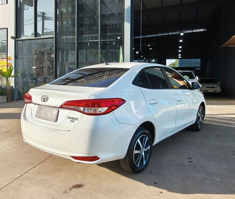 Toyota YARIS XS Connect Sedan 1.5 16V 2020/2021 RENNER AUTOMÓVEIS LAJEADO / Carros no Vale Toyota YARIS XS Connect Sedan 1.5 16V 2020/2021 RENNER AUTOMÓVEIS LAJEADO / Carros no Vale