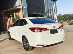 Toyota YARIS XS Connect Sedan 1.5 16V 2020/2021 RENNER AUTOMÓVEIS LAJEADO / Carros no Vale
