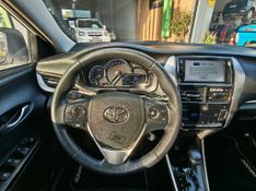 Toyota YARIS XS Connect Sedan 1.5 16V 2020/2021 RENNER AUTOMÓVEIS LAJEADO / Carros no Vale