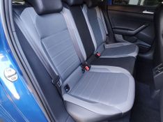VOLKSWAGEN Nivus Highline 1.0 200 TSI 2022/2022 RENNER AUTOMÓVEIS LAJEADO / Carros no Vale