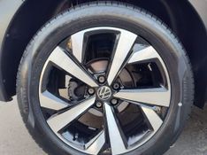 VOLKSWAGEN Nivus Highline 1.0 200 TSI 2022/2022 RENNER AUTOMÓVEIS LAJEADO / Carros no Vale
