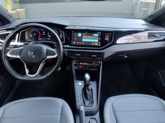 VOLKSWAGEN Nivus Highline 1.0 200 TSI 2022/2022 RENNER AUTOMÓVEIS LAJEADO / Carros no Vale