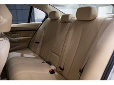 BMW 320i 2.0 SPORT 16V TURBO ACTIVE 2017/2017 PASTORE CAR COLLECTION BENTO GONÇALVES / Carros no Vale