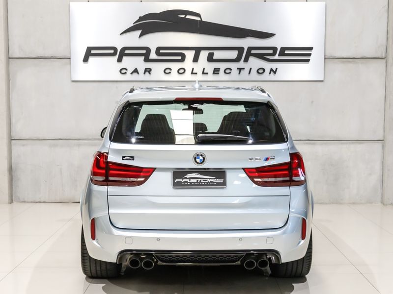 BMW X5 4.4 V8 TURBO M 2017/2018 PASTORE CAR COLLECTION BENTO GONÇALVES / Carros no Vale