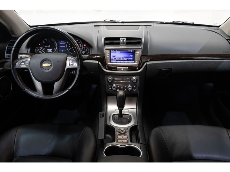 CHEVROLET OMEGA 3.6 SFI CD V6 24V 2011/2011 PASTORE CAR COLLECTION BENTO GONÇALVES / Carros no Vale CHEVROLET OMEGA 3.6 SFI CD V6 24V 2011/2011 PASTORE CAR COLLECTION BENTO GONÇALVES / Carros no Vale
