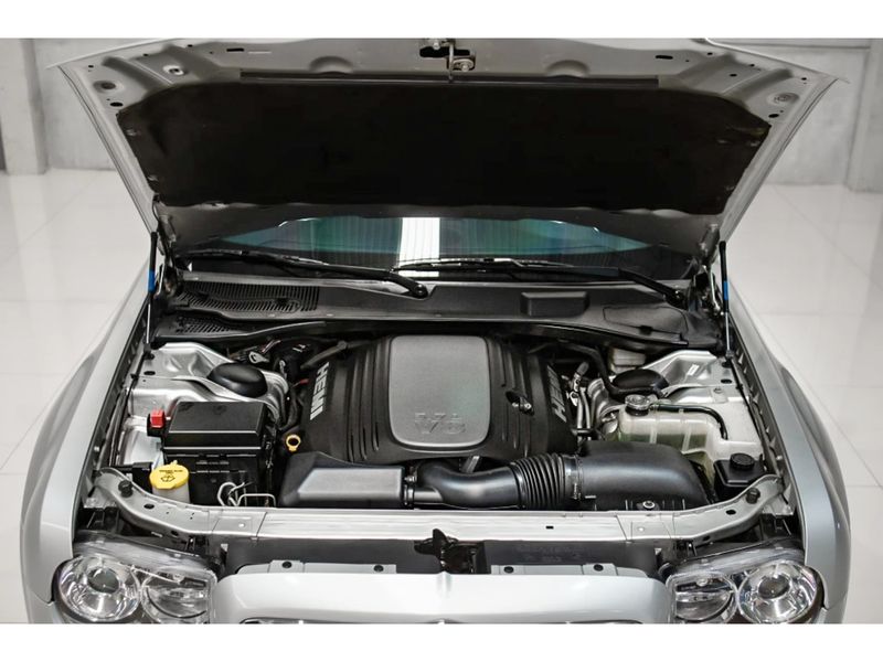 CHRYSLER 300 C 5.7 HEMI SEDAN V8 16V 2008/2009 PASTORE CAR COLLECTION BENTO GONÇALVES / Carros no Vale