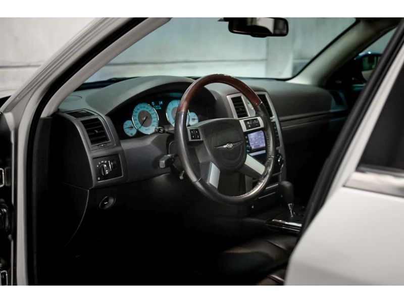 CHRYSLER 300 C 5.7 HEMI SEDAN V8 16V 2008/2009 PASTORE CAR COLLECTION BENTO GONÇALVES / Carros no Vale