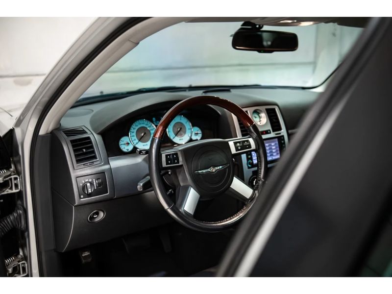CHRYSLER 300 C 5.7 HEMI SEDAN V8 16V 2008/2009 PASTORE CAR COLLECTION BENTO GONÇALVES / Carros no Vale