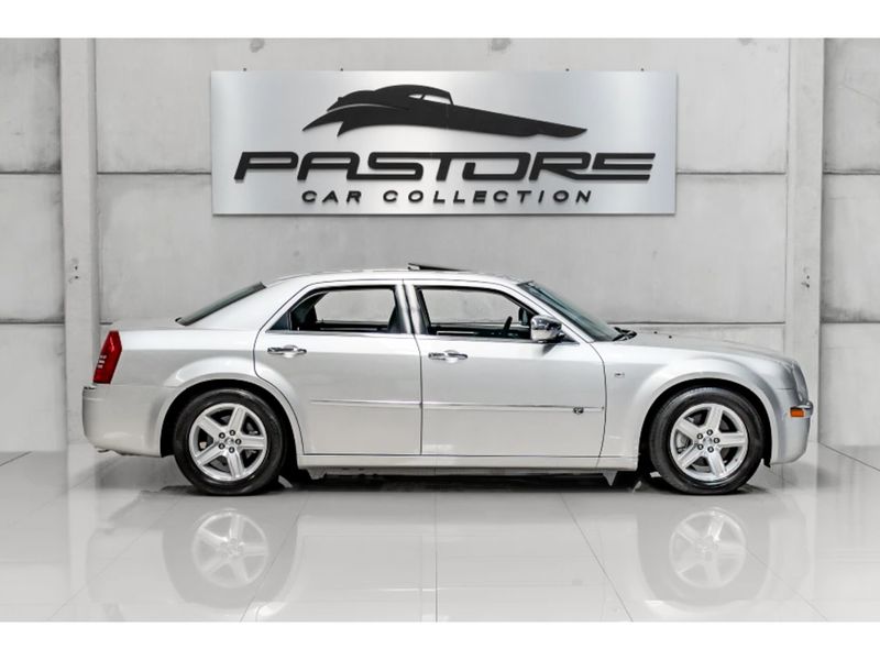 CHRYSLER 300 C 5.7 HEMI SEDAN V8 16V 2008/2009 PASTORE CAR COLLECTION BENTO GONÇALVES / Carros no Vale