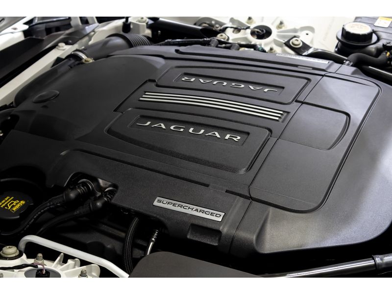 JAGUAR F-TYPE 3.0 COUPÉ S SUPERCHARGED V6 24V 2014/2015 PASTORE CAR COLLECTION BENTO GONÇALVES / Carros no Vale