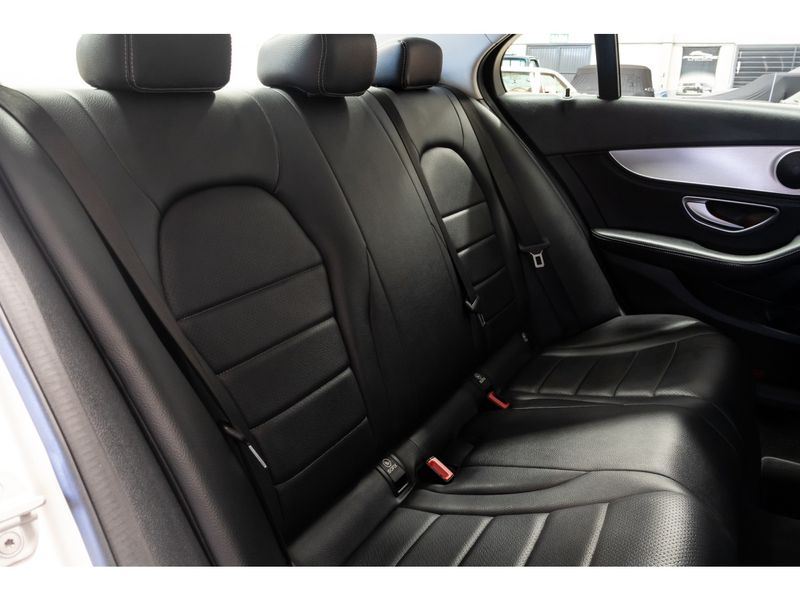 MERCEDES-BENZ C 180 1.6 CGI AVANTGARDE 16V TURBO 2014/2015 PASTORE CAR COLLECTION BENTO GONÇALVES / Carros no Vale MERCEDES-BENZ C 180 1.6 CGI AVANTGARDE 16V TURBO 2014/2015 PASTORE CAR COLLECTION BENTO GONÇALVES / Carros no Vale