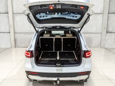 MERCEDES-BENZ GLB 200 1.3 CGI PROGRESSIVE 7G-DCT 2022/2023 PASTORE CAR COLLECTION BENTO GONÇALVES / Carros no Vale