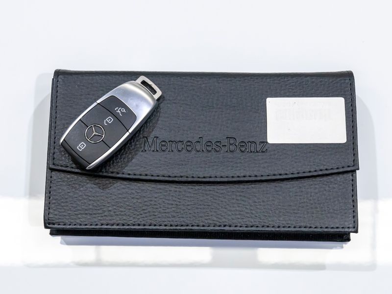 MERCEDES-BENZ GLB 200 1.3 CGI PROGRESSIVE 7G-DCT 2022/2023 PASTORE CAR COLLECTION BENTO GONÇALVES / Carros no Vale MERCEDES-BENZ GLB 200 1.3 CGI PROGRESSIVE 7G-DCT 2022/2023 PASTORE CAR COLLECTION BENTO GONÇALVES / Carros no Vale