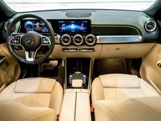 MERCEDES-BENZ GLB 200 1.3 CGI PROGRESSIVE 7G-DCT 2022/2023 PASTORE CAR COLLECTION BENTO GONÇALVES / Carros no Vale