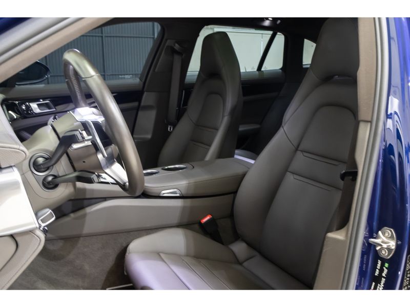 PORSCHE PANAMERA 2.9 V6 E-HYBRID 4 SPORT TURISMO PDK 2019/2020 PASTORE CAR COLLECTION BENTO GONÇALVES / Carros no Vale PORSCHE PANAMERA 2.9 V6 E-HYBRID 4 SPORT TURISMO PDK 2019/2020 PASTORE CAR COLLECTION BENTO GONÇALVES / Carros no Vale