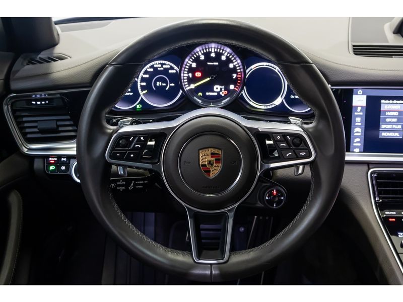 PORSCHE PANAMERA 2.9 V6 E-HYBRID 4 SPORT TURISMO PDK 2019/2020 PASTORE CAR COLLECTION BENTO GONÇALVES / Carros no Vale PORSCHE PANAMERA 2.9 V6 E-HYBRID 4 SPORT TURISMO PDK 2019/2020 PASTORE CAR COLLECTION BENTO GONÇALVES / Carros no Vale