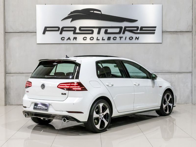 VOLKSWAGEN GOLF 2.0 350 TSI GTI DSG 2019/2019 PASTORE CAR COLLECTION BENTO GONÇALVES / Carros no Vale VOLKSWAGEN GOLF 2.0 350 TSI GTI DSG 2019/2019 PASTORE CAR COLLECTION BENTO GONÇALVES / Carros no Vale