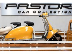 VOLKSWAGEN KOMBI 1.5 LUXO 8V 3P 1973/1973 PASTORE CAR COLLECTION BENTO GONÇALVES / Carros no Vale