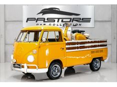 VOLKSWAGEN KOMBI 1.5 LUXO 8V 3P 1973/1973 PASTORE CAR COLLECTION BENTO GONÇALVES / Carros no Vale