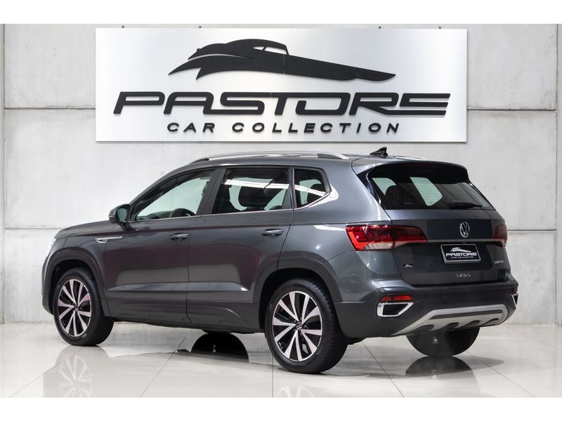 VOLKSWAGEN TAOS 1.4 250 TSI TOTAL HIGHLINE 2021/2022 PASTORE CAR COLLECTION BENTO GONÇALVES / Carros no Vale