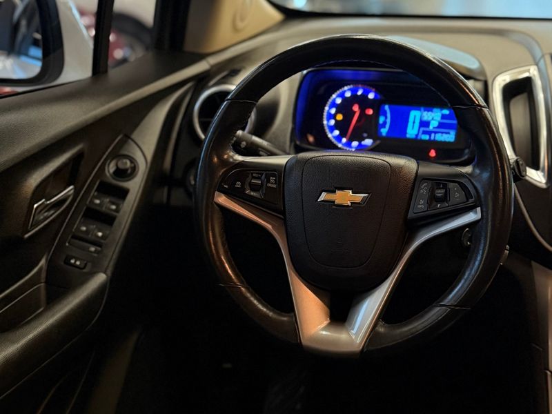CHEVROLET TRACKER 1.8 MPFI LTZ 4X2 16V 2014/2014 LEHMEN VEÍCULOS VENÂNCIO AIRES / Carros no Vale