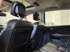 FIAT FREEMONT 2.4 PRECISION 16V 2011/2012 LEHMEN VEÍCULOS VENÂNCIO AIRES / Carros no Vale