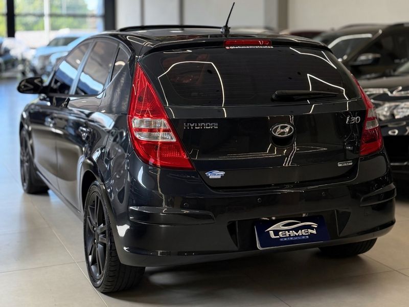 HYUNDAI I30 2.0 MPFI GLS 16V 2009/2010 LEHMEN VEÍCULOS VENÂNCIO AIRES / Carros no Vale