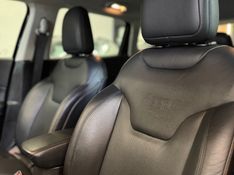 JEEP COMPASS 2.0 16V LIMITED 2017/2018 LEHMEN VEÍCULOS VENÂNCIO AIRES / Carros no Vale