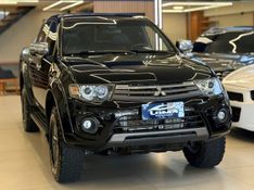 MITSUBISHI L200 TRITON 3.2 HPE 4X4 CD 16V TURBO INTERCOOLER 2014/2015 LEHMEN VEÍCULOS VENÂNCIO AIRES / Carros no Vale