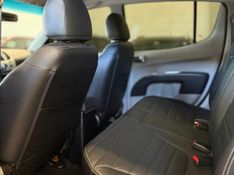 MITSUBISHI L200 TRITON 3.2 HPE 4X4 CD 16V TURBO INTERCOOLER 2014/2015 LEHMEN VEÍCULOS VENÂNCIO AIRES / Carros no Vale