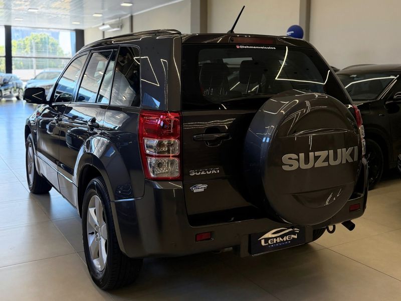 SUZUKI GRAND VITARA 2.0 4X2 16V 2010/2011 LEHMEN VEÍCULOS VENÂNCIO AIRES / Carros no Vale