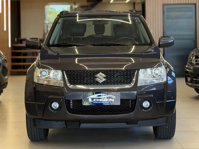 SUZUKI GRAND VITARA 2.0 4X2 16V 2010/2011 LEHMEN VEÍCULOS VENÂNCIO AIRES / Carros no Vale