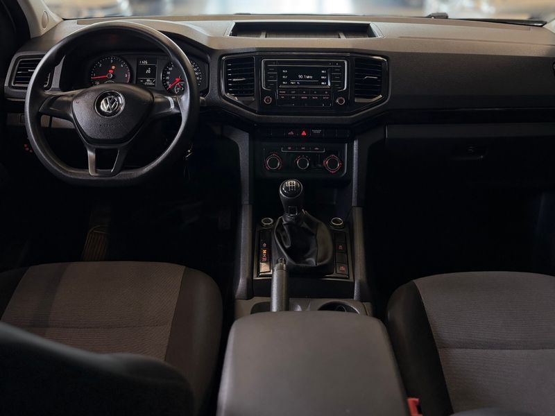 VOLKSWAGEN AMAROK 2.0 SE 4X4 CD 16V TURBO INTERCOOLER 2017/2017 LEHMEN VEÍCULOS VENÂNCIO AIRES / Carros no Vale
