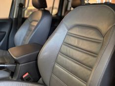VOLKSWAGEN AMAROK 3.0 V6 TDI HIGHLINE CD 4MOTION 2019/2019 LEHMEN VEÍCULOS VENÂNCIO AIRES / Carros no Vale