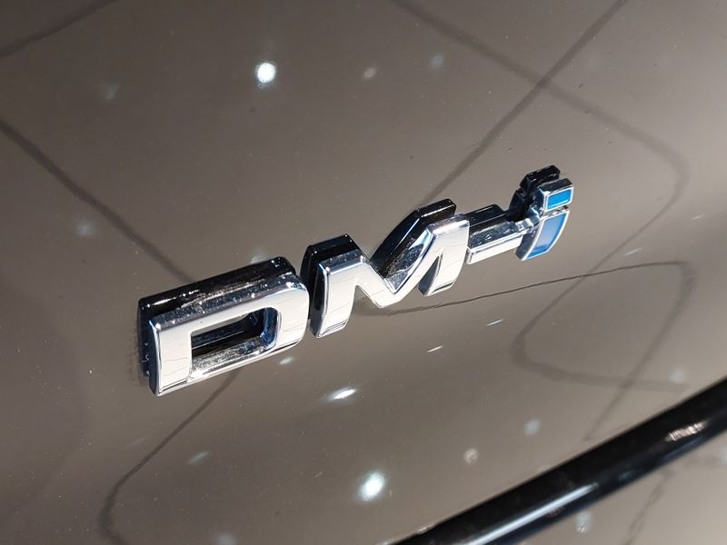 BYD SONG PLUS 1.5 DM-I HÍBRIDO AUTOMÁTICO 2024/2025 BETIOLO NOVOS E SEMINOVOS LAJEADO / Carros no Vale BYD SONG PLUS 1.5 DM-I HÍBRIDO AUTOMÁTICO 2024/2025 BETIOLO NOVOS E SEMINOVOS LAJEADO / Carros no Vale