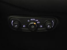 Chevrolet EQUINOX 2.0 16V TURBO GASOLINA LT AUTOMÁTICO 2017/2018 BETIOLO NOVOS E SEMINOVOS LAJEADO / Carros no Vale