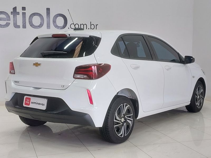 Chevrolet ONIX 1.0 FLEX LT MANUAL 2024/2024 BETIOLO NOVOS E SEMINOVOS LAJEADO / Carros no Vale Chevrolet ONIX 1.0 FLEX LT MANUAL 2024/2024 BETIOLO NOVOS E SEMINOVOS LAJEADO / Carros no Vale