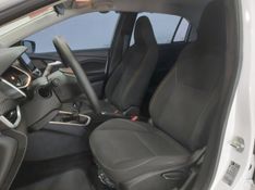 Chevrolet ONIX 1.0 FLEX LT MANUAL 2024/2024 BETIOLO NOVOS E SEMINOVOS LAJEADO / Carros no Vale