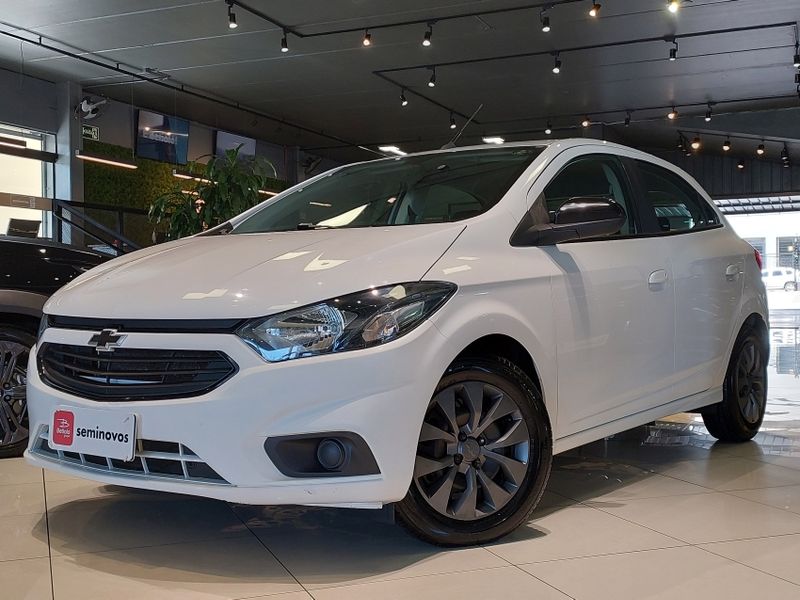 Chevrolet ONIX 1.0 JOY 8V HATCH BLACK EDITION FLEX MEC 2021/2021 BETIOLO NOVOS E SEMINOVOS LAJEADO / Carros no Vale Chevrolet ONIX 1.0 JOY 8V HATCH BLACK EDITION FLEX MEC 2021/2021 BETIOLO NOVOS E SEMINOVOS LAJEADO / Carros no Vale
