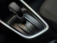 Chevrolet ONIX 1.0 TURBO FLEX LT AUTOMÁTICO 2023/2024 BETIOLO NOVOS E SEMINOVOS LAJEADO / Carros no Vale