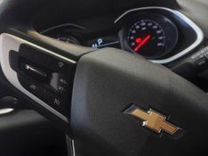 Chevrolet ONIX 1.0 TURBO FLEX LT AUTOMÁTICO 2023/2024 BETIOLO NOVOS E SEMINOVOS LAJEADO / Carros no Vale