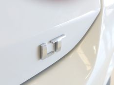 Chevrolet ONIX 1.0 TURBO FLEX LT MANUAL 2022/2023 BETIOLO NOVOS E SEMINOVOS LAJEADO / Carros no Vale
