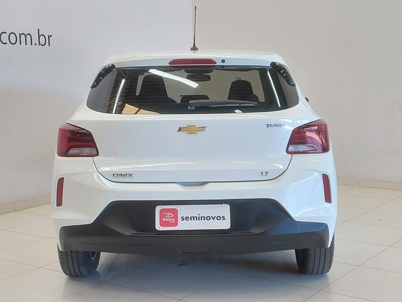 Chevrolet ONIX 1.0 TURBO FLEX LT MANUAL 2022/2023 BETIOLO NOVOS E SEMINOVOS LAJEADO / Carros no Vale Chevrolet ONIX 1.0 TURBO FLEX LT MANUAL 2022/2023 BETIOLO NOVOS E SEMINOVOS LAJEADO / Carros no Vale