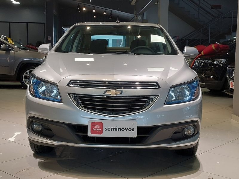 Chevrolet PRISMA 1.4 MPFI LT 8V FLEX 4P MANUAL 2015/2015 BETIOLO NOVOS E SEMINOVOS LAJEADO / Carros no Vale Chevrolet PRISMA 1.4 MPFI LT 8V FLEX 4P MANUAL 2015/2015 BETIOLO NOVOS E SEMINOVOS LAJEADO / Carros no Vale
