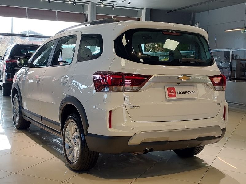 Chevrolet SPIN 1.8 LTZ 8V FLEX 4P AUTOMÁTICO 2025/2025 BETIOLO NOVOS E SEMINOVOS LAJEADO / Carros no Vale